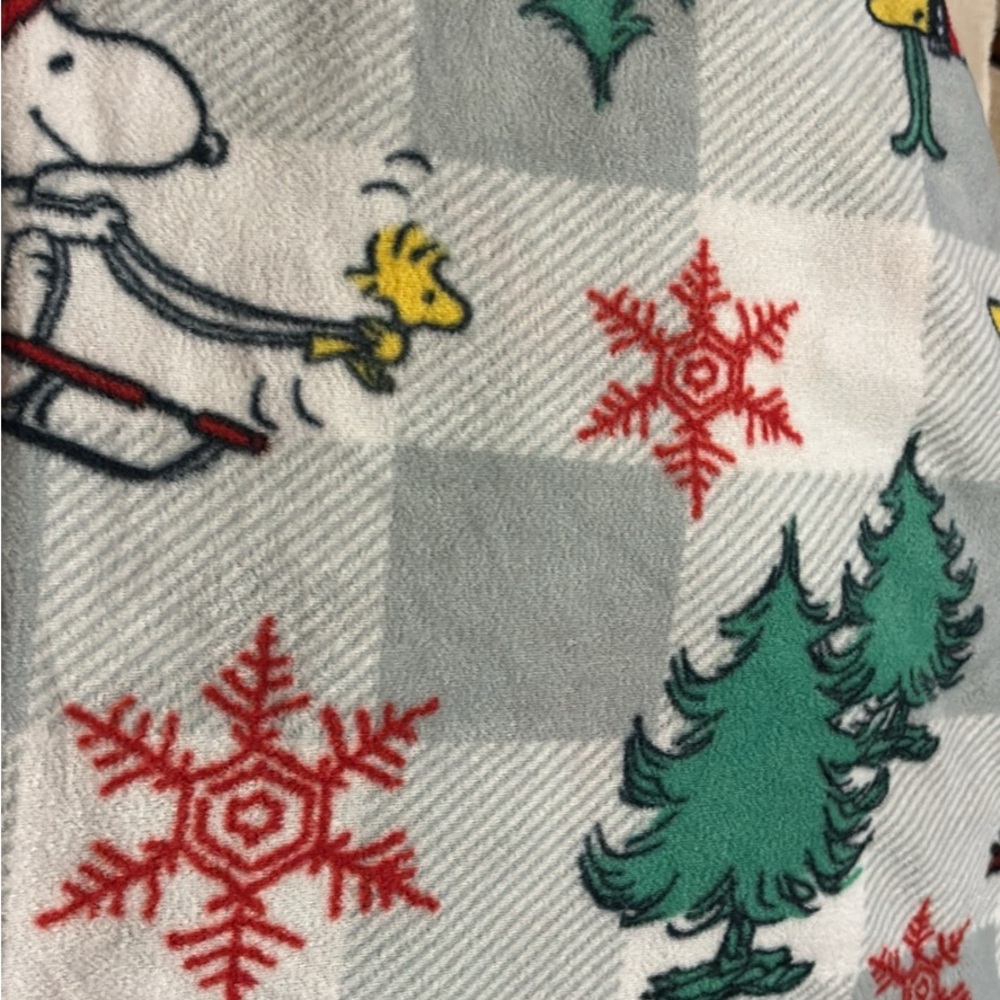 Peanuts Snoopy Winter lounge pants